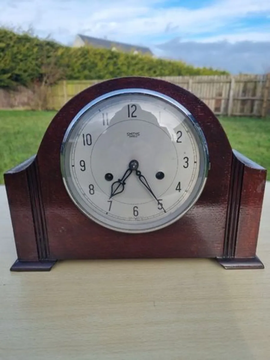 Vintage mantel clock -Smith - Image 1