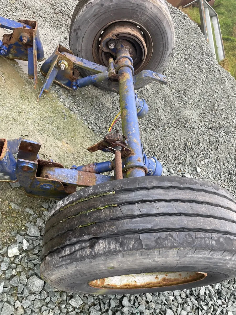 Ford Focus 2011 - Image 1