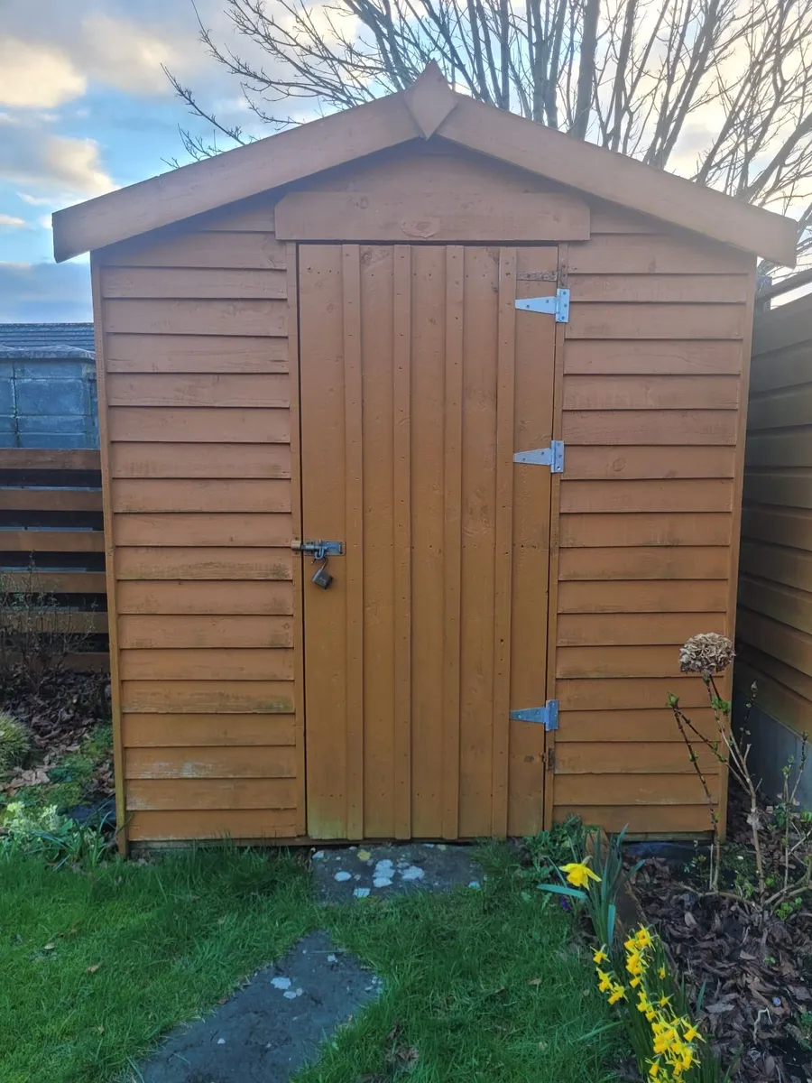 Wooden garden shed 8x6 - Image 1
