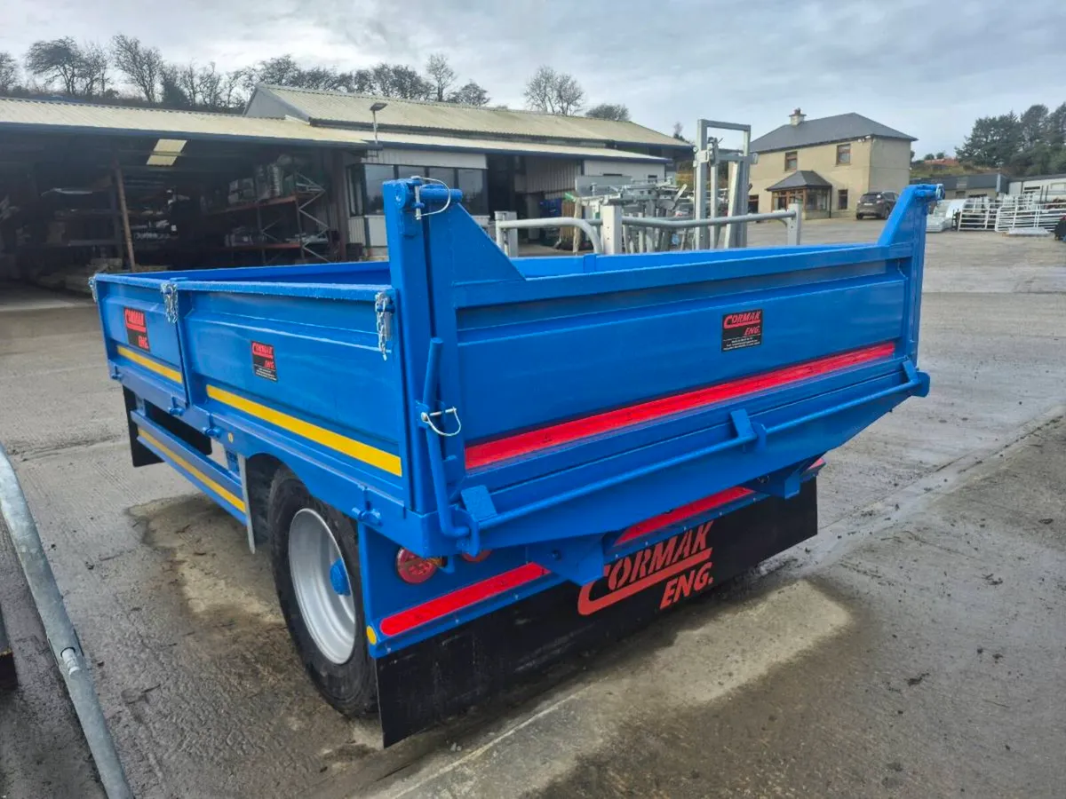 Tractor tipping trailer 12 x7.6 - Image 2