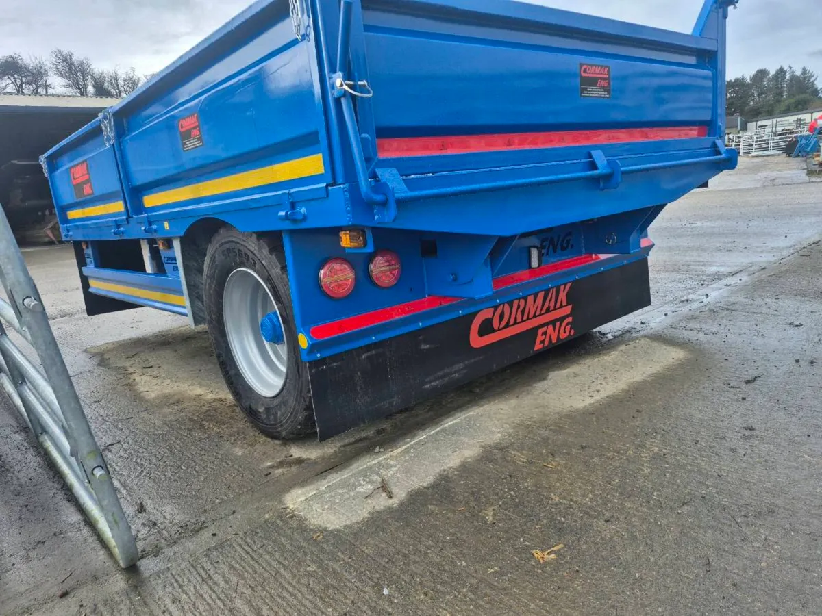 Tractor tipping trailer 12 x7.6 - Image 4