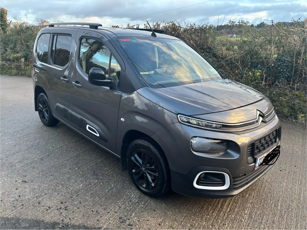 Citroen Berlingo crewcab - Image 1