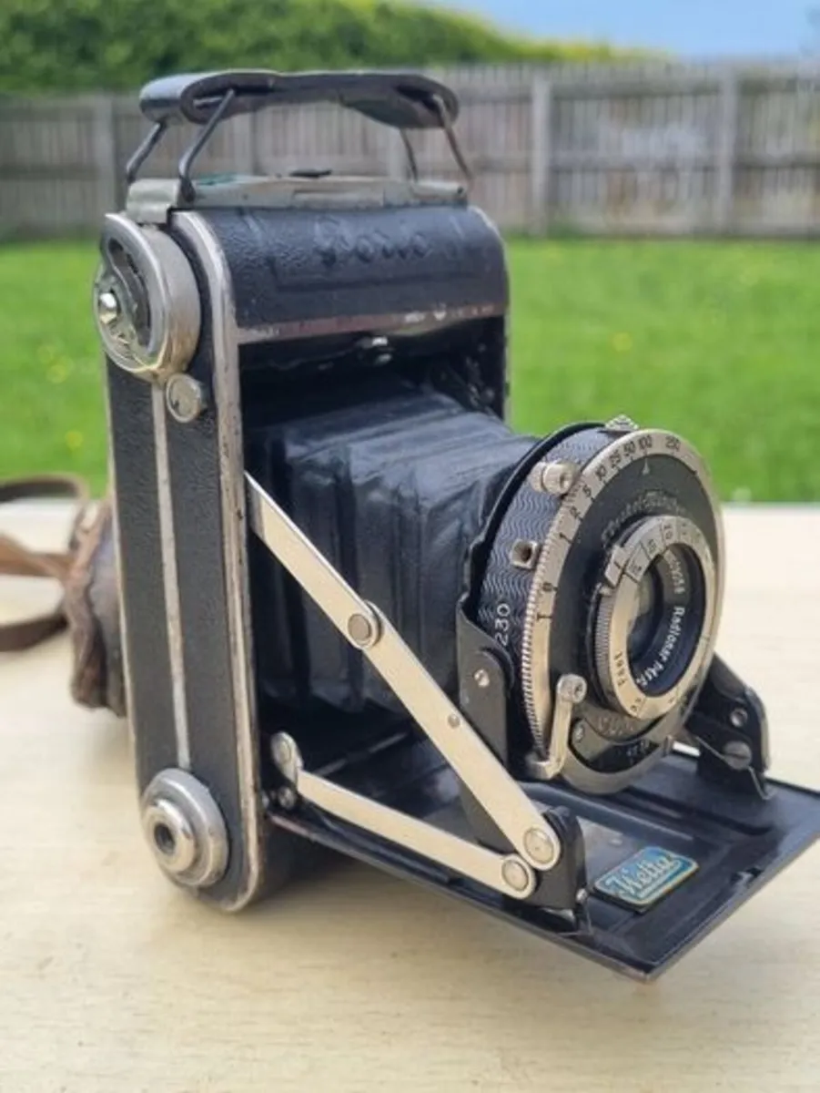 F.Deckel Munchen Germany Folding camera - Image 3