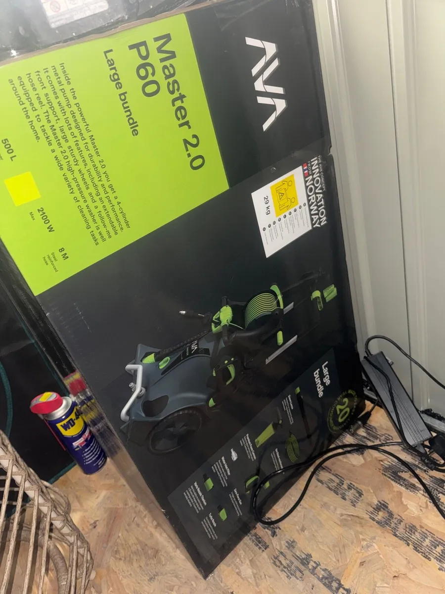 Brand-new power washer in the box, unused - Image 2