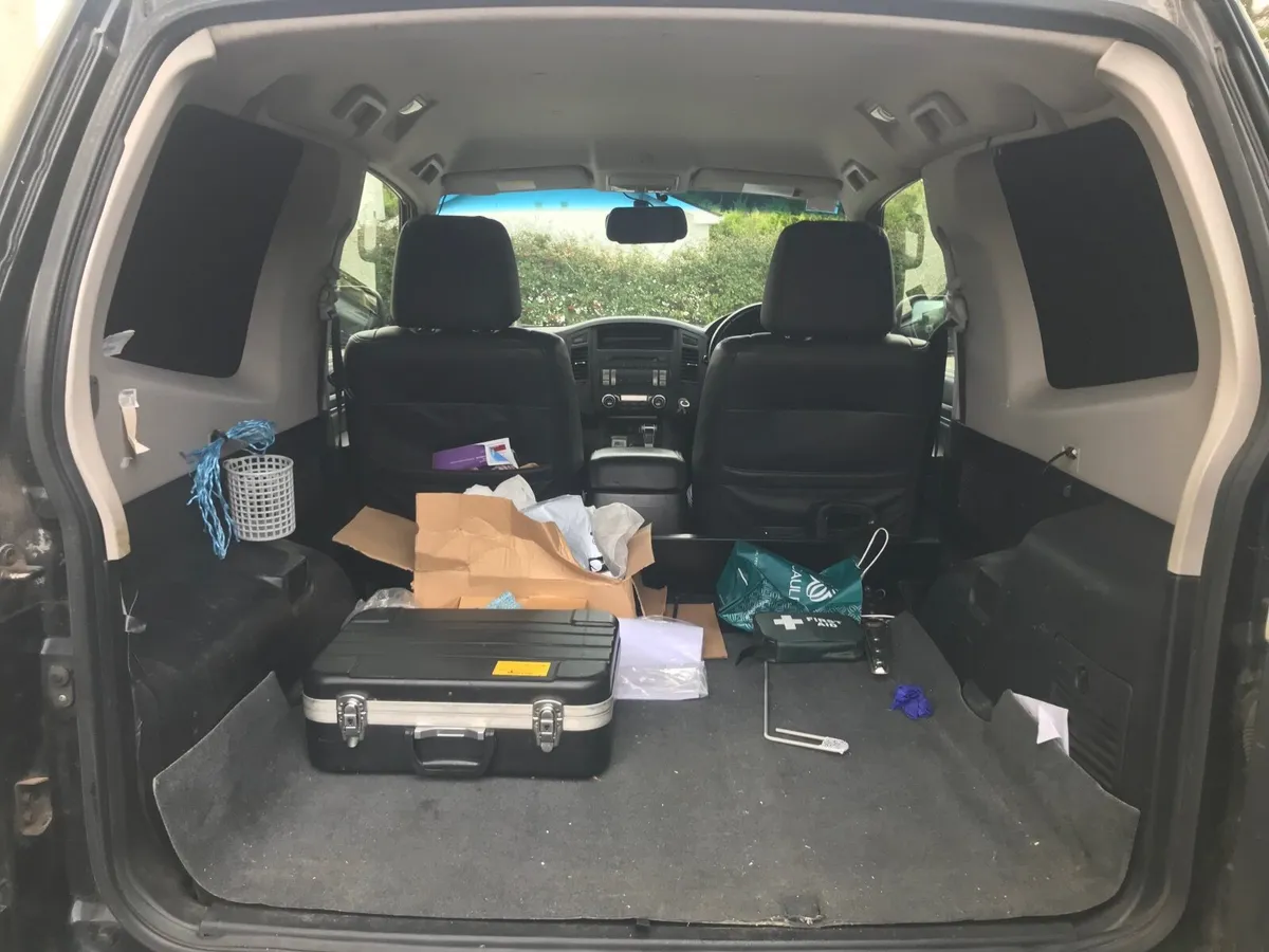 Mitsubishi Pajero 2007 - Image 4