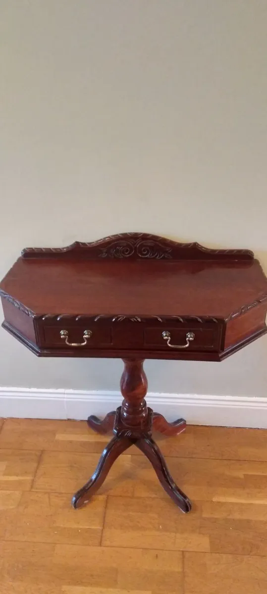 Hall table - Image 2