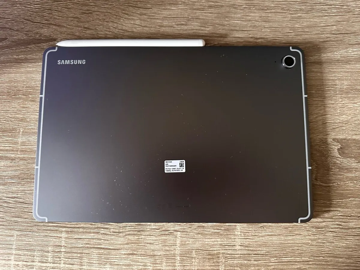 Samsung Galaxy Tab S10 FE 128GB - Brand New! - Image 4