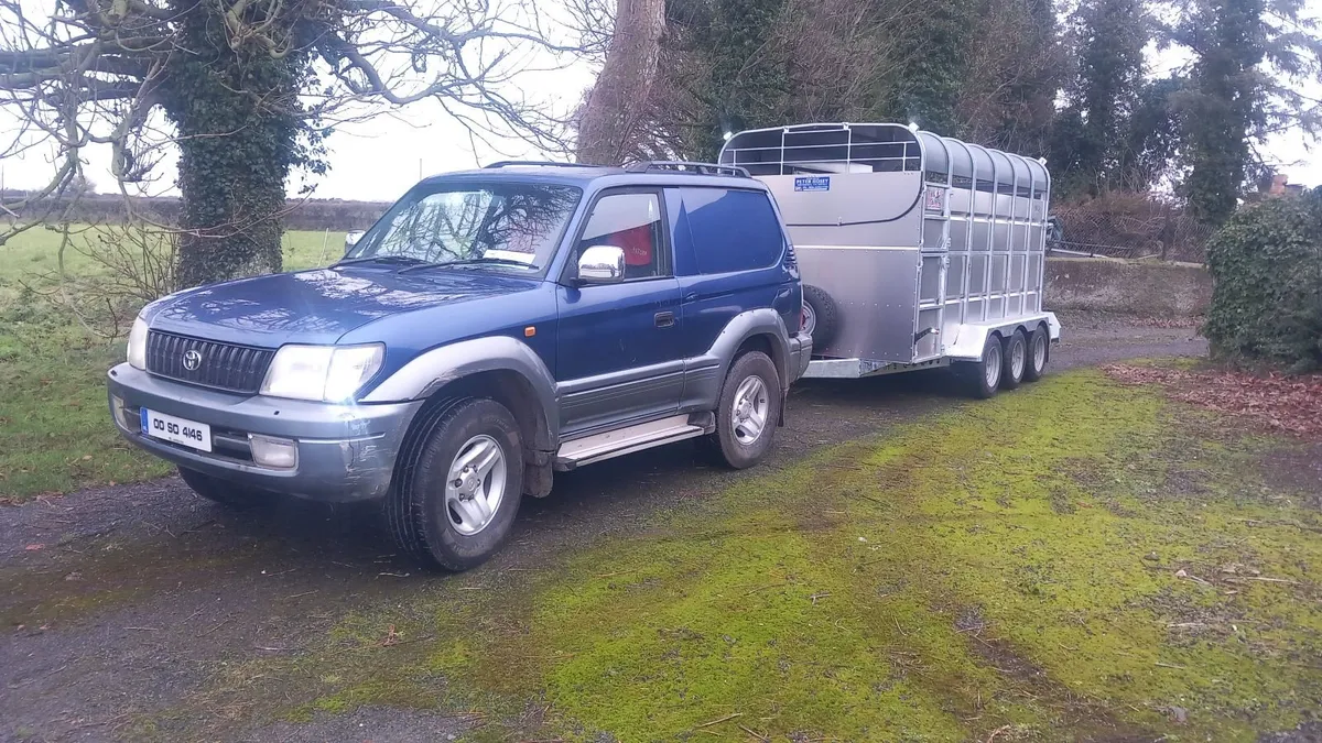 Toyota Land Cruiser 2000 - Image 3