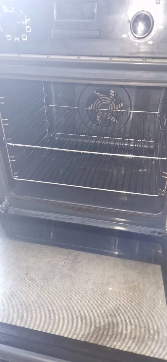 Hob and oven electrolux - Image 3