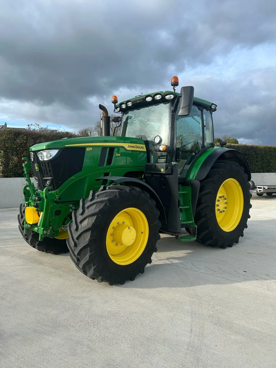 John Deere 6R195 - Image 1