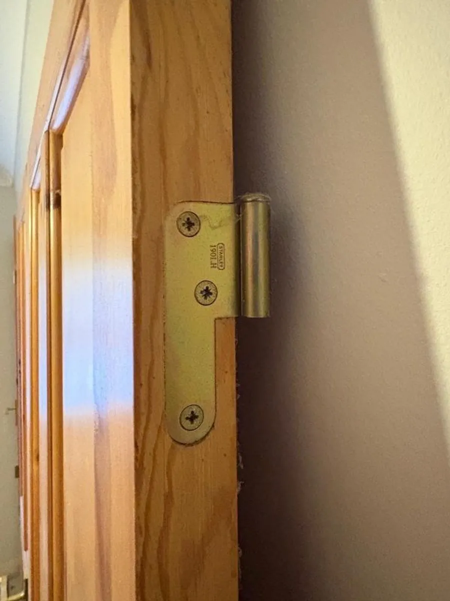 Solid Pine Doors - Image 2