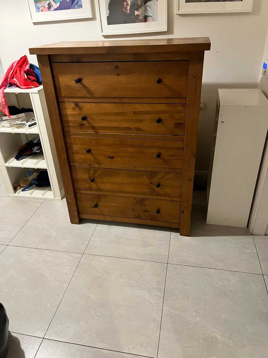 Chest of drawers - Image 1