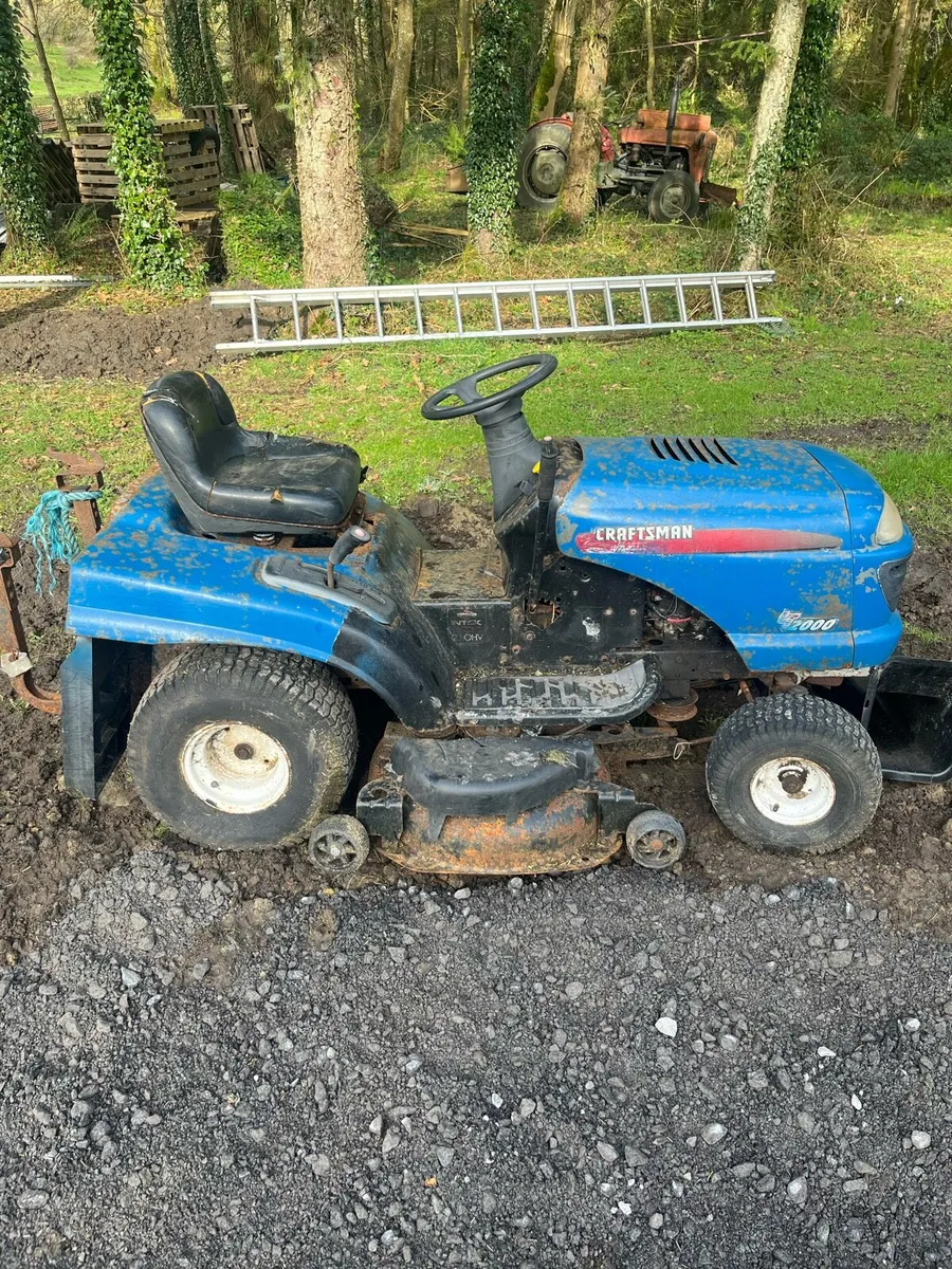 Craftsman LT 2000 - Image 1