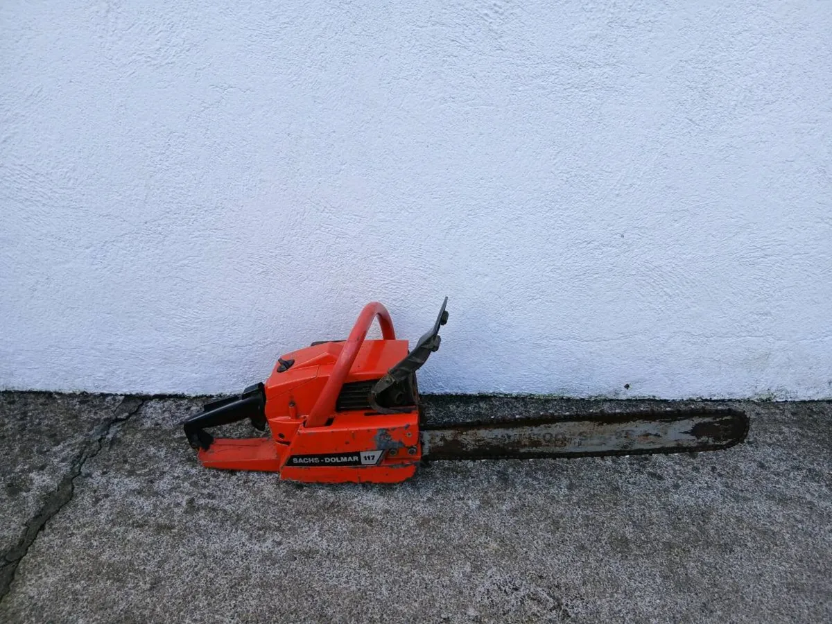 Dolmar 117 Chainsaw for Sale - Image 2