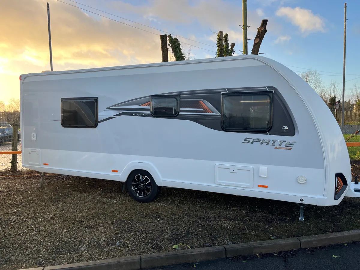 BRAND NEW SWIFT EXCLUSIVE MAJOR 4 SB ISLAND BED!! - Image 3