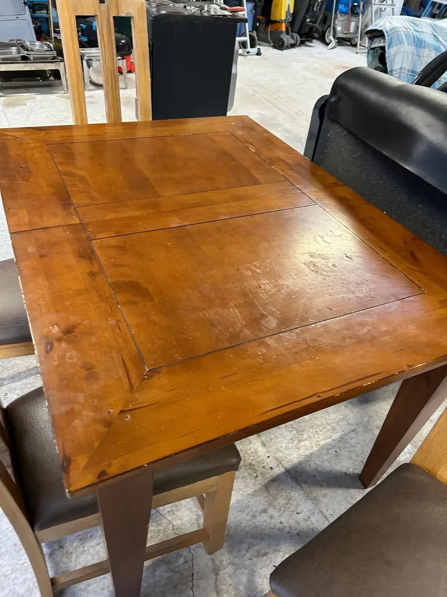 Table and Chairs - Image 1