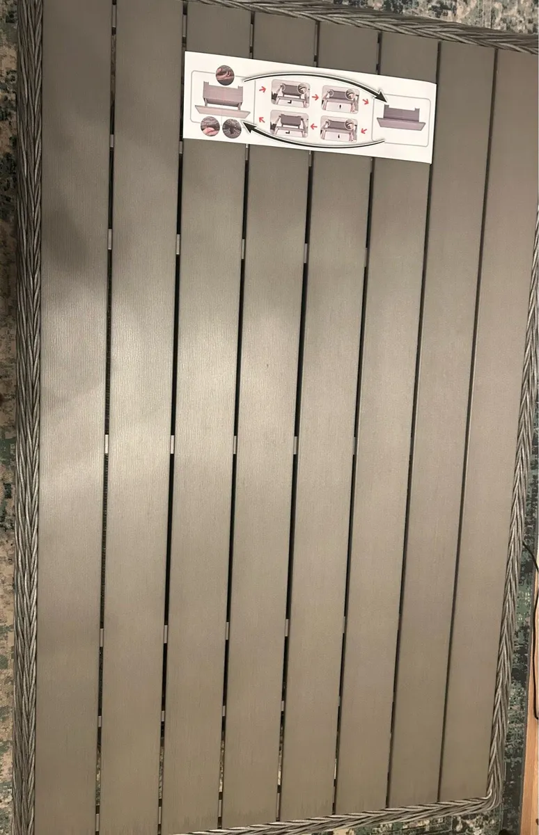 Patio furniture - Image 3