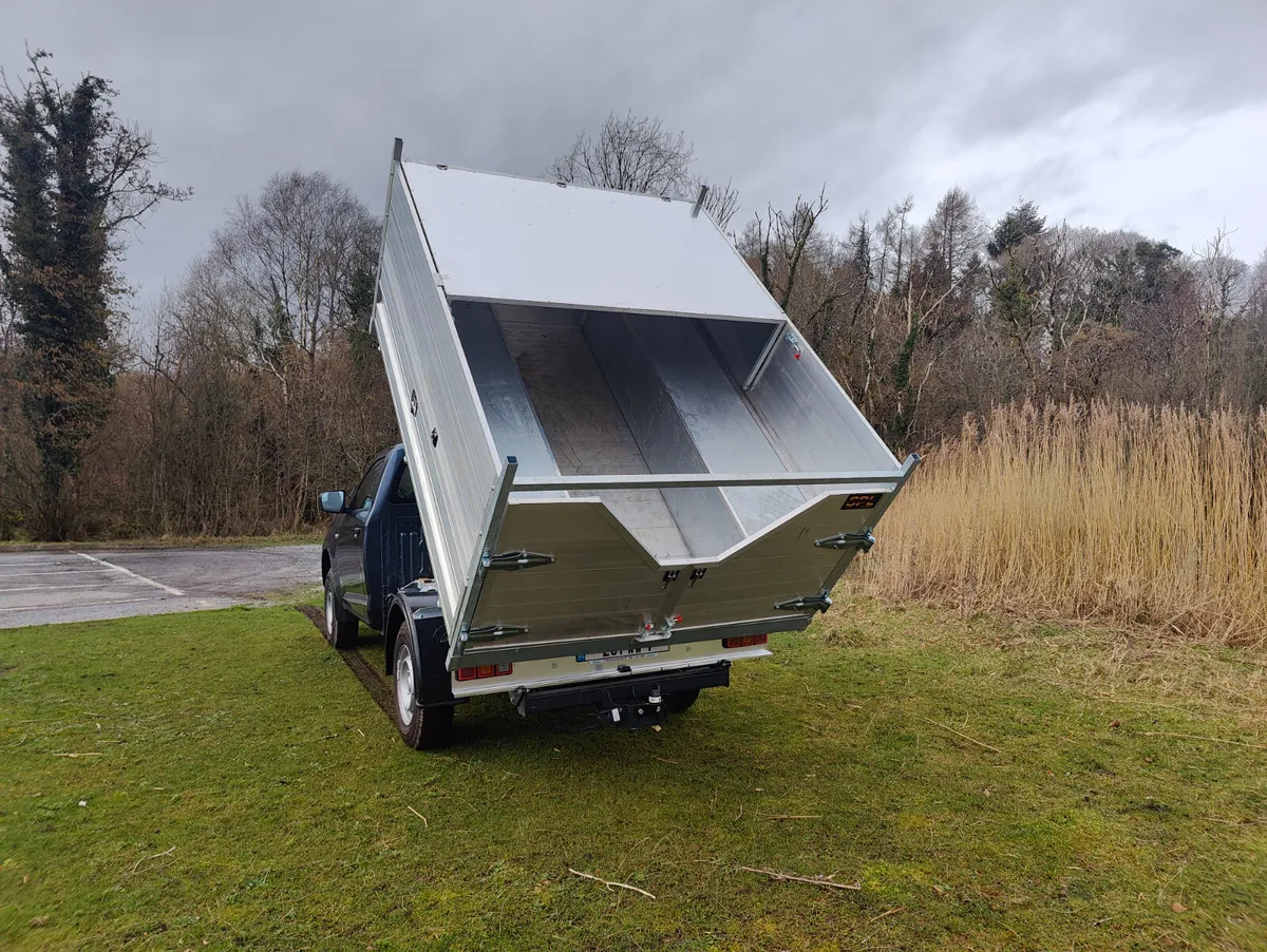 Isuzu D-Max Tipping body ARB - Image 3