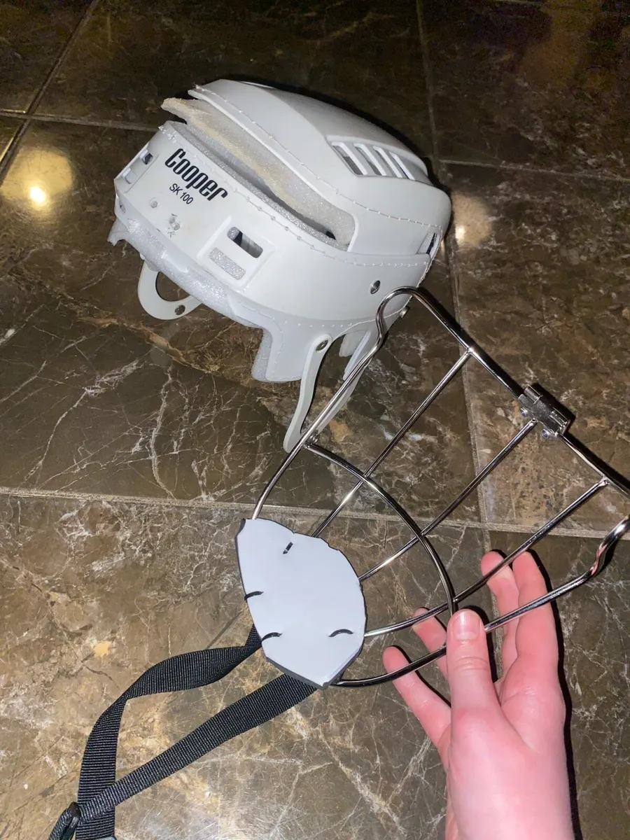 Hurling helmets - Image 3