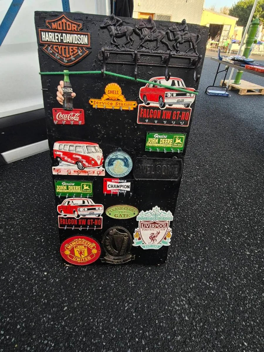 Cast iron sign - Image 2