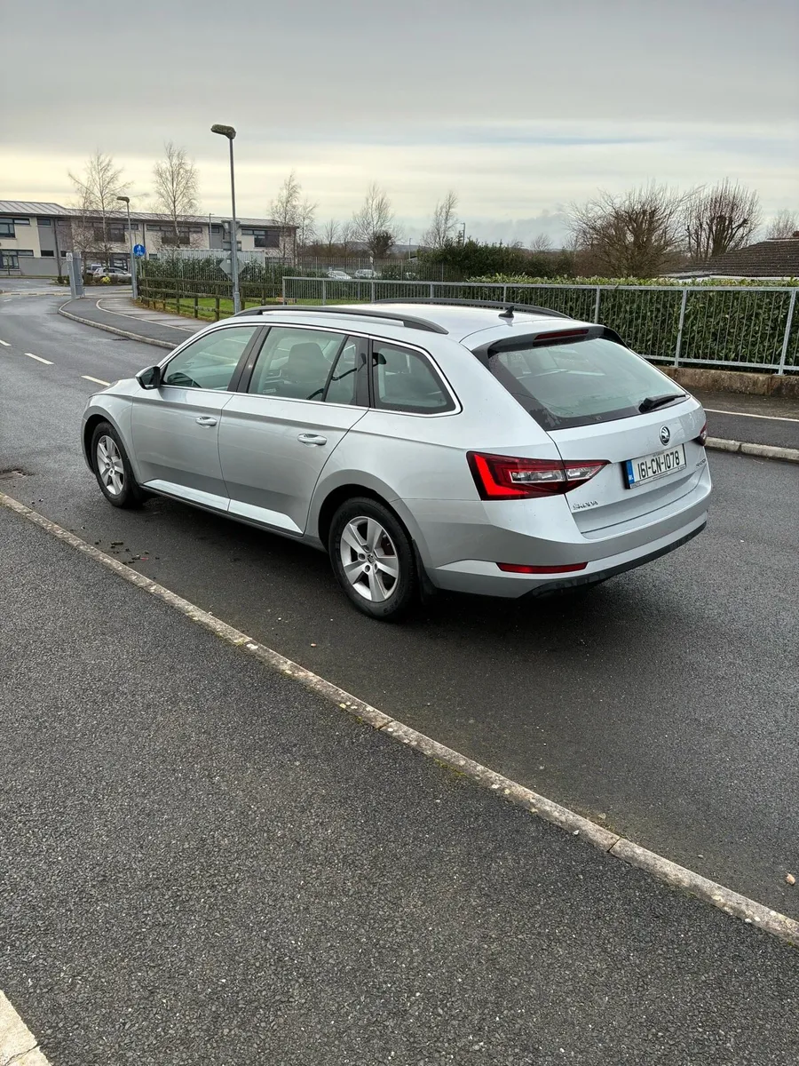 Skoda superb Estate 1.6 diesel  2016. - Image 2