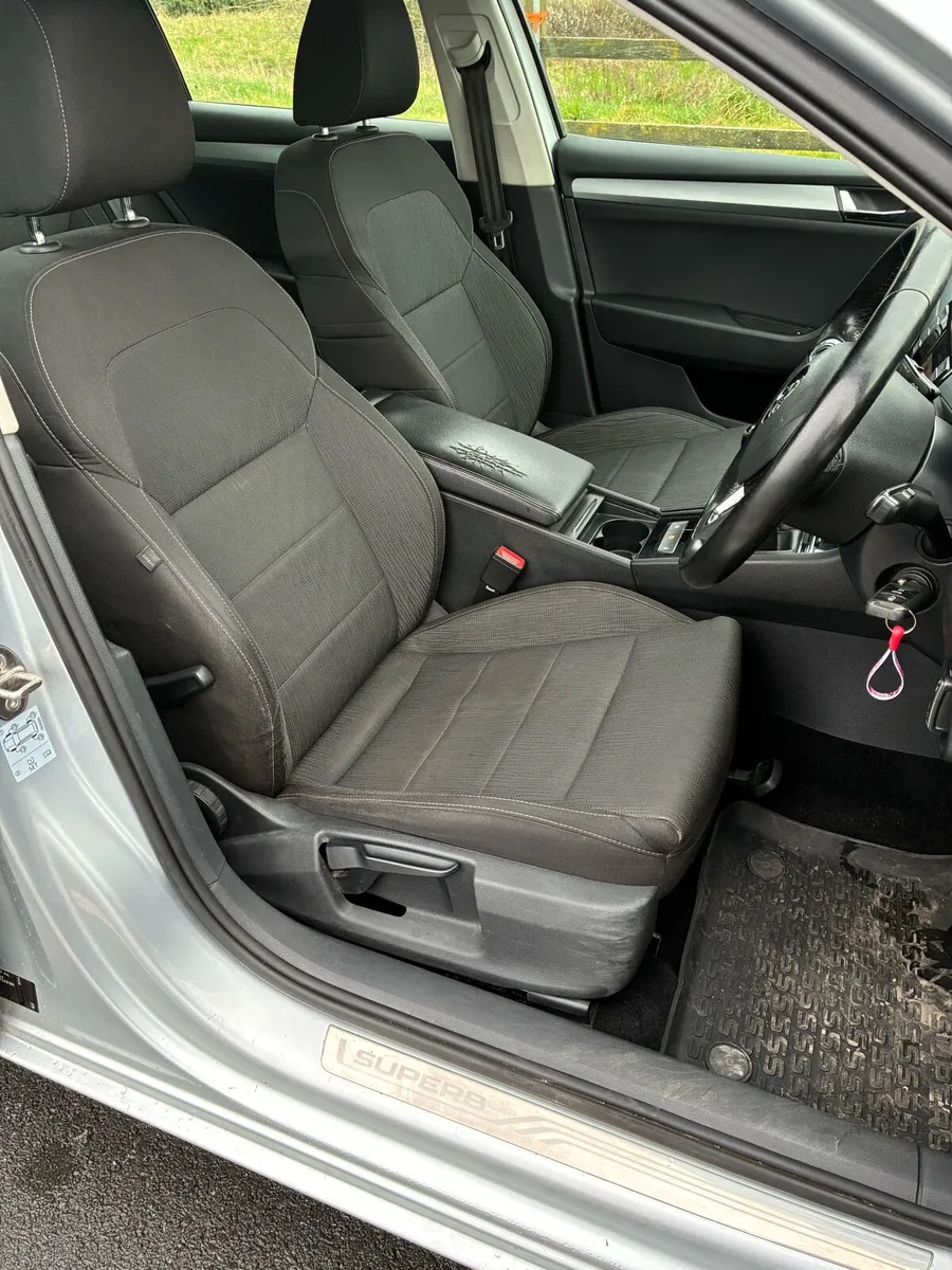 Skoda superb Estate 1.6 diesel  2016. - Image 4