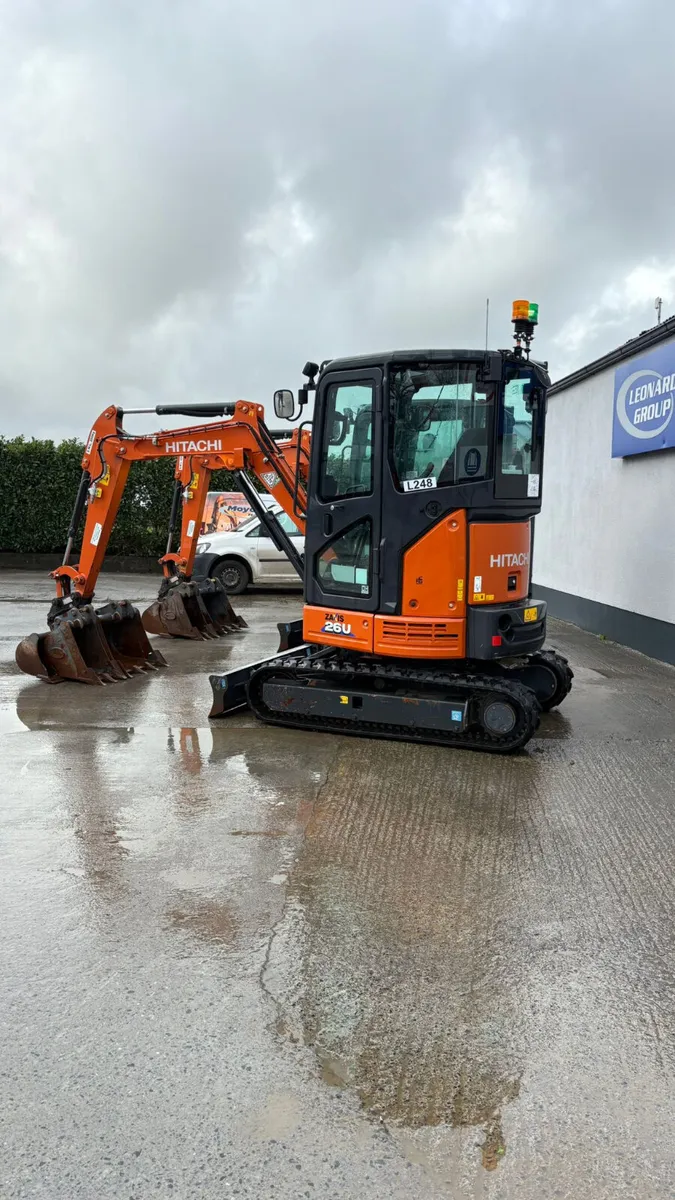 3t excavator - Image 2