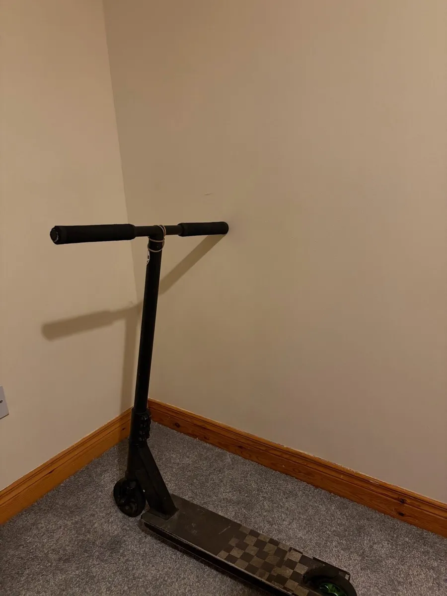 Stunt Scooter - Image 3