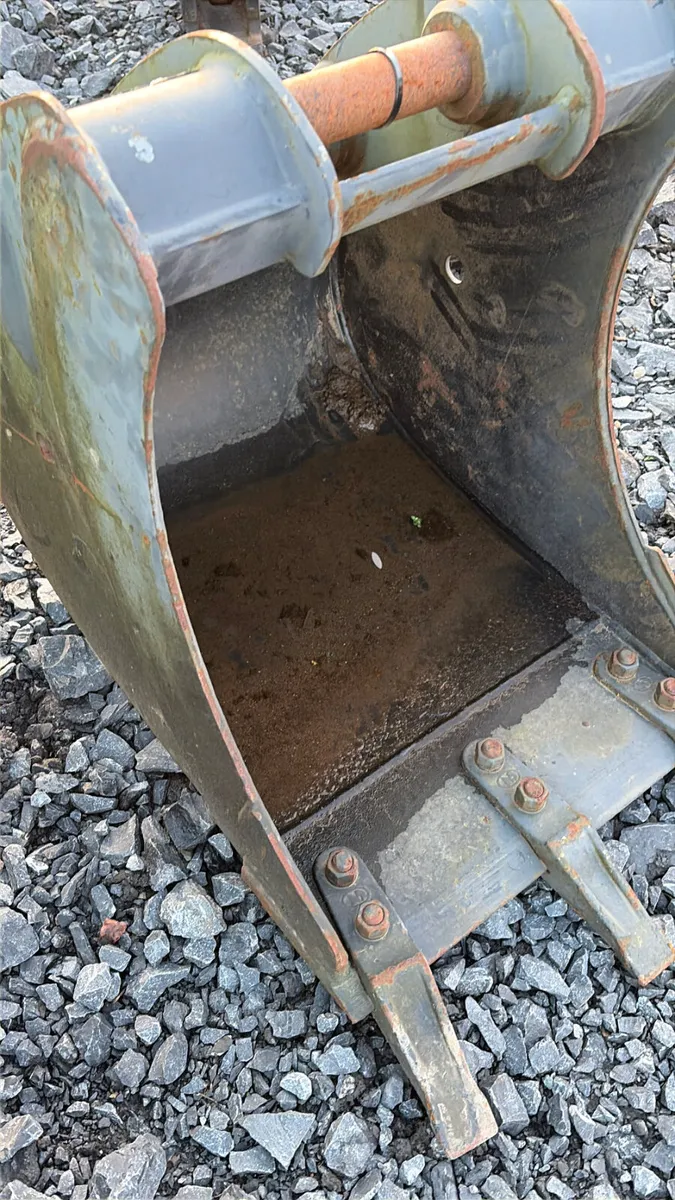 Unused miller  40mm pin 2ft digging bucket - Image 2