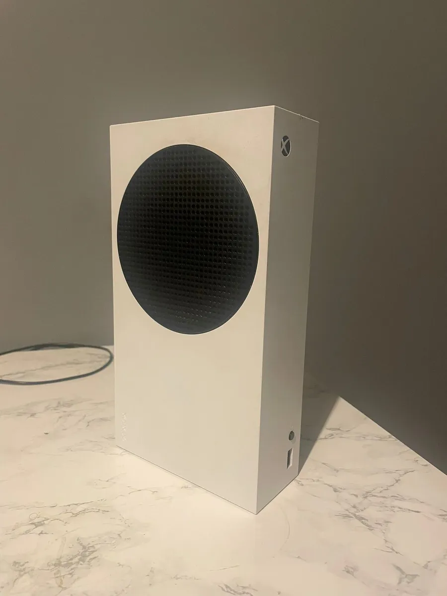 Xbox Series S - Image 4