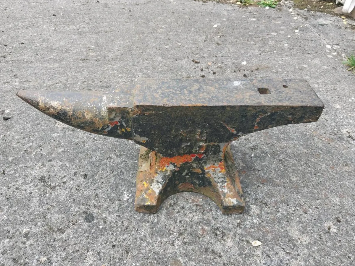 Blacksmiths Anvil - Image 2