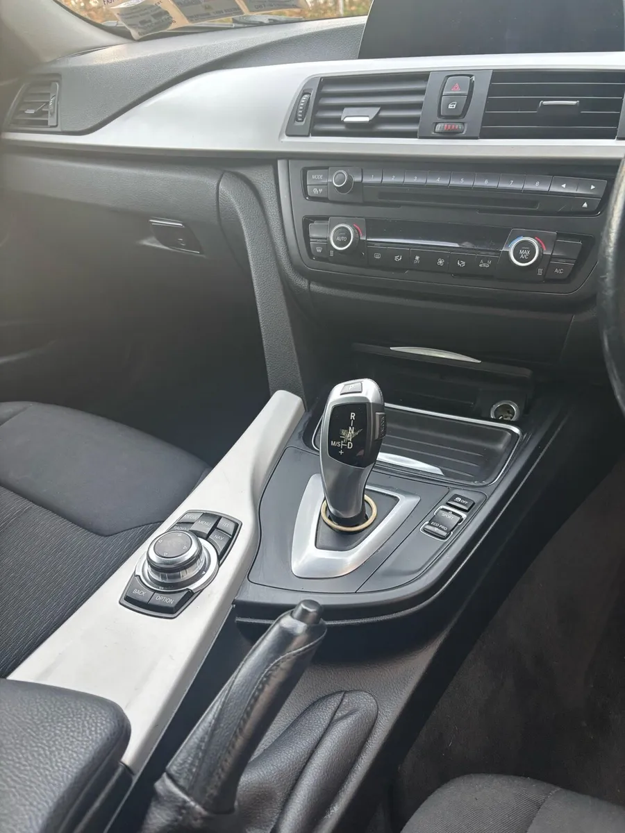 BMW f30 320D 2013 - Image 4
