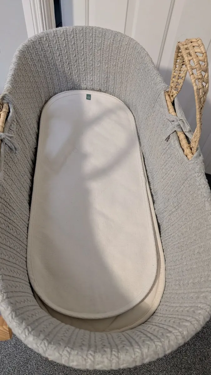 Moses Basket - Image 2