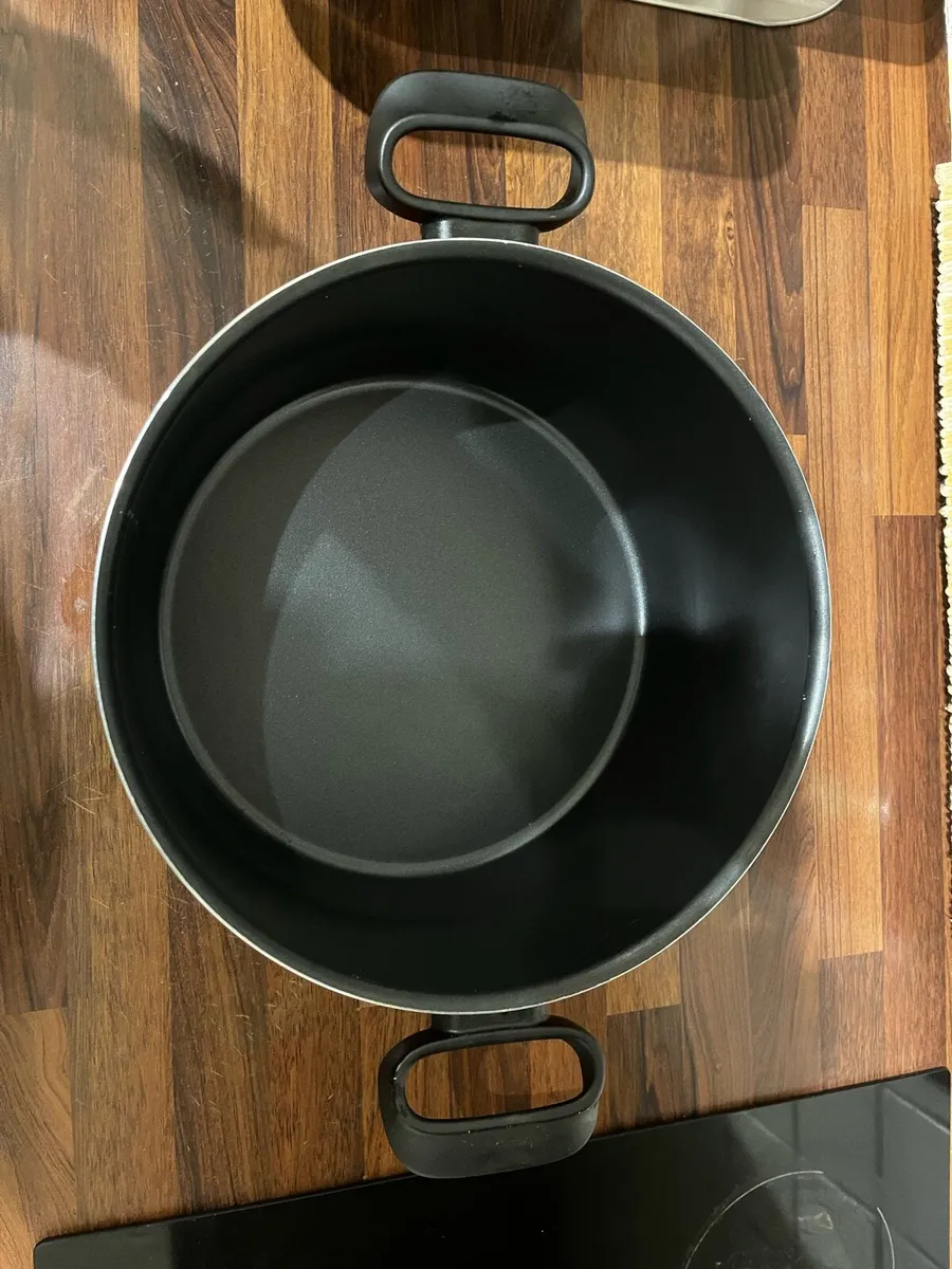 Original Tefal Pot with lid - Image 2
