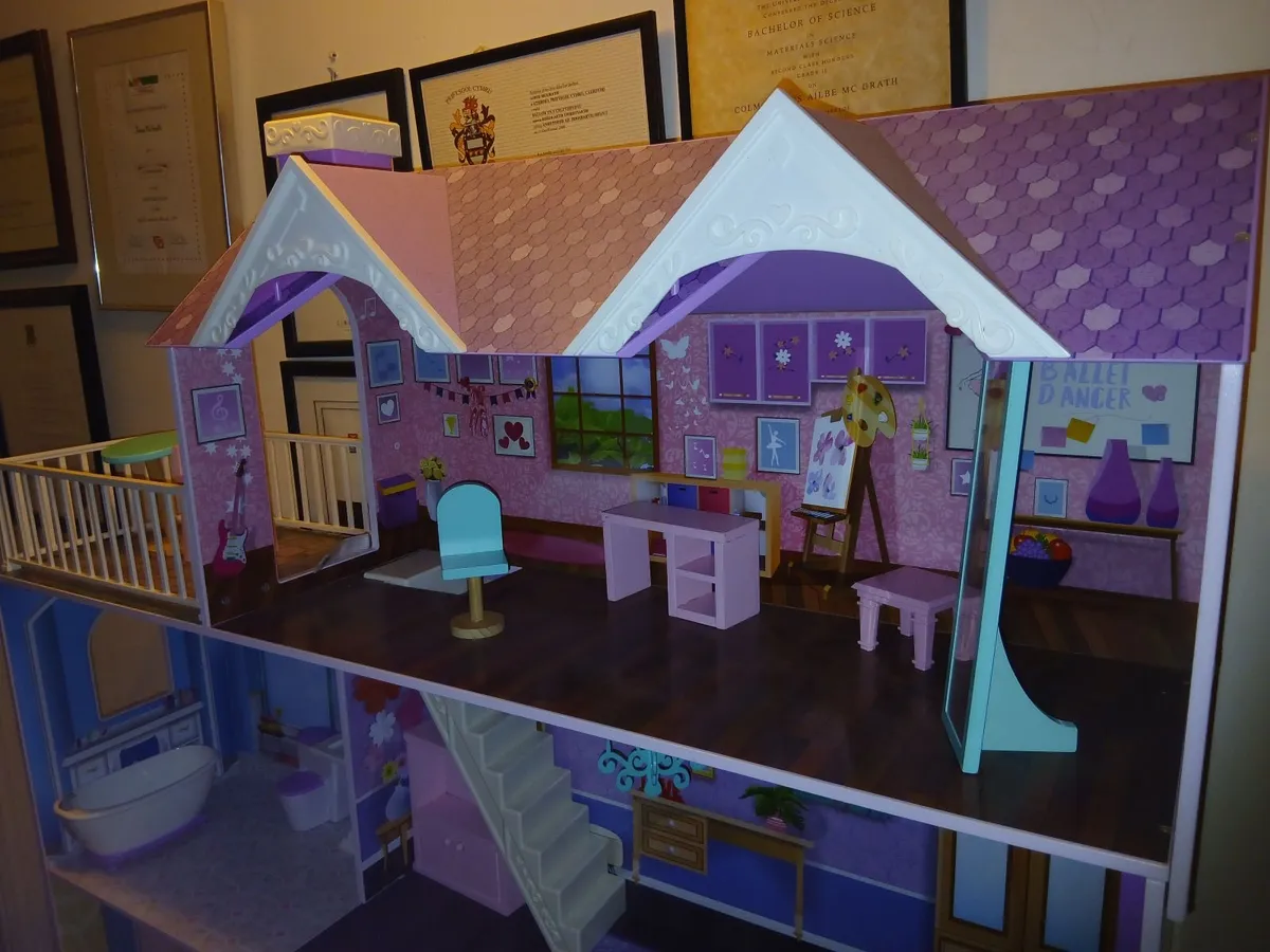 Dolls House - Image 4