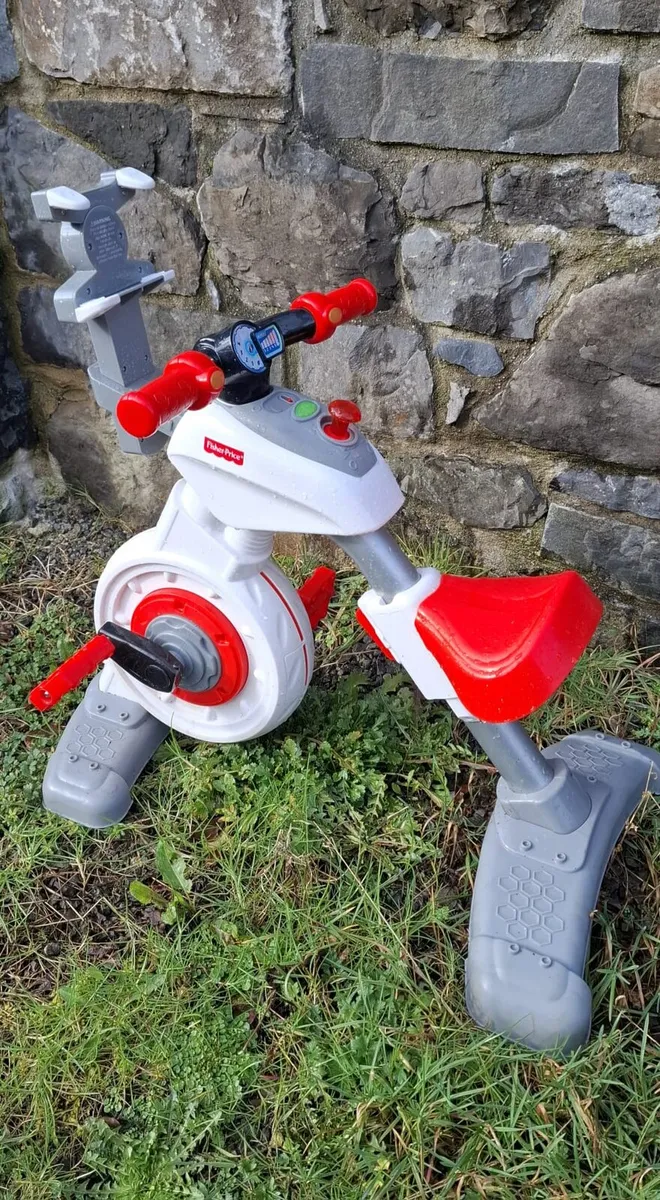 Fisher price bike smart cyclr - Image 1