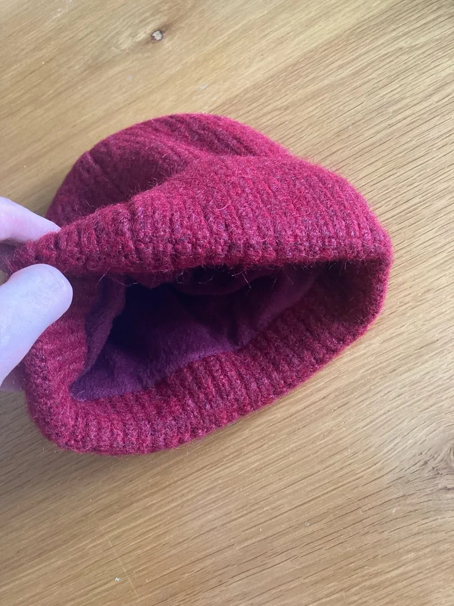 ALO Yoga Beanie Hat women’s wine red - Image 2