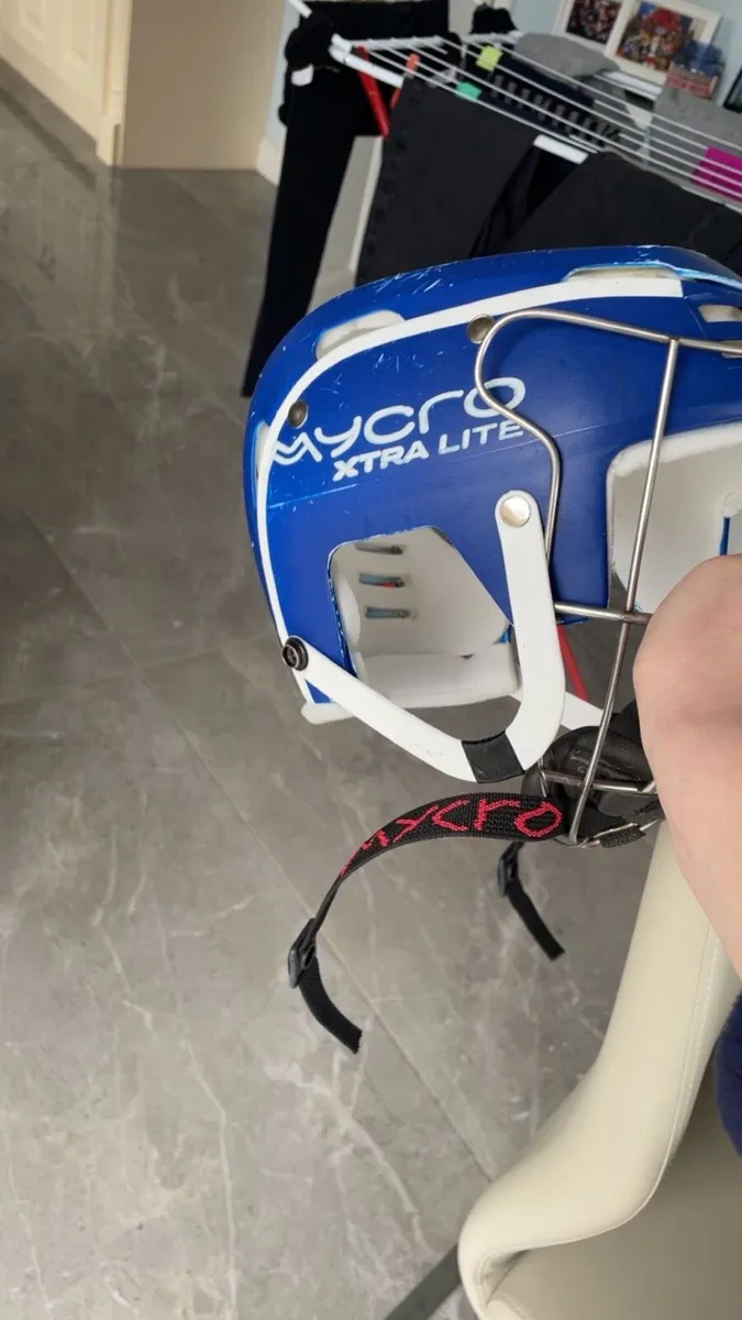 Mycro hurling helmet - Image 4