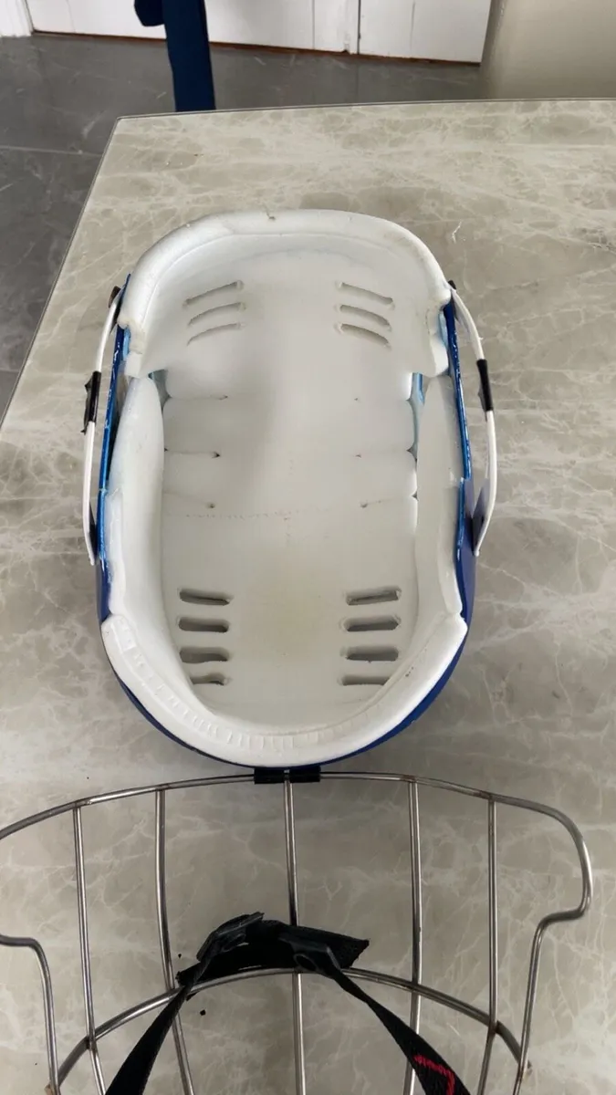 Mycro hurling helmet - Image 2