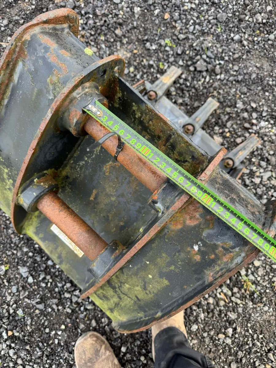 Geith 30mm hitch  other size buckets  40mm 60mm - Image 3