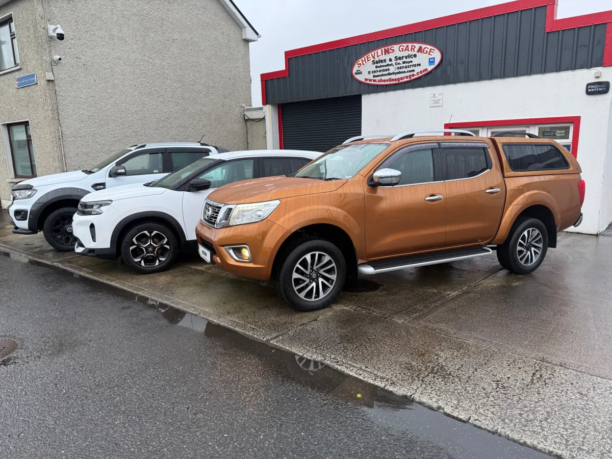 2019 Nissan Navara 2.3 DCI Tekna Automatic - Image 2
