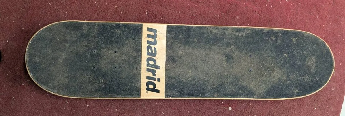 Skateboard - Madrid - Image 3