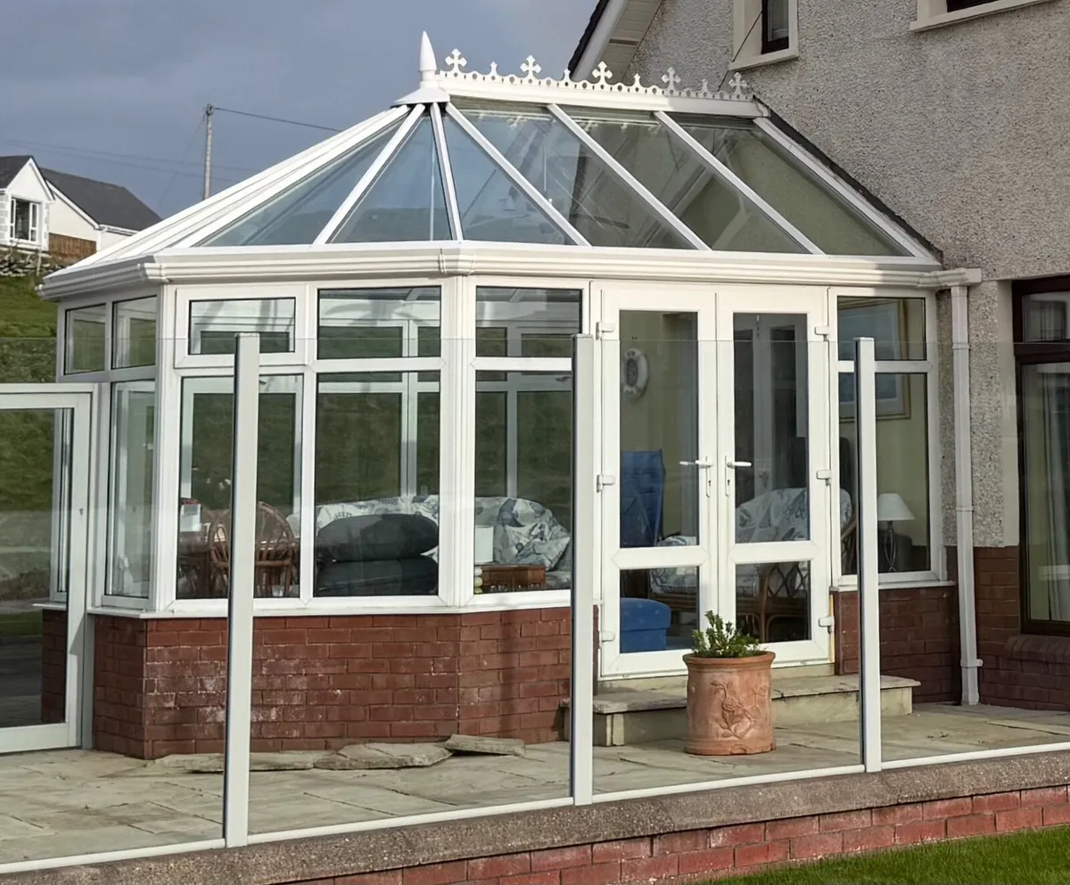 Conservatory Sun Room - Image 1