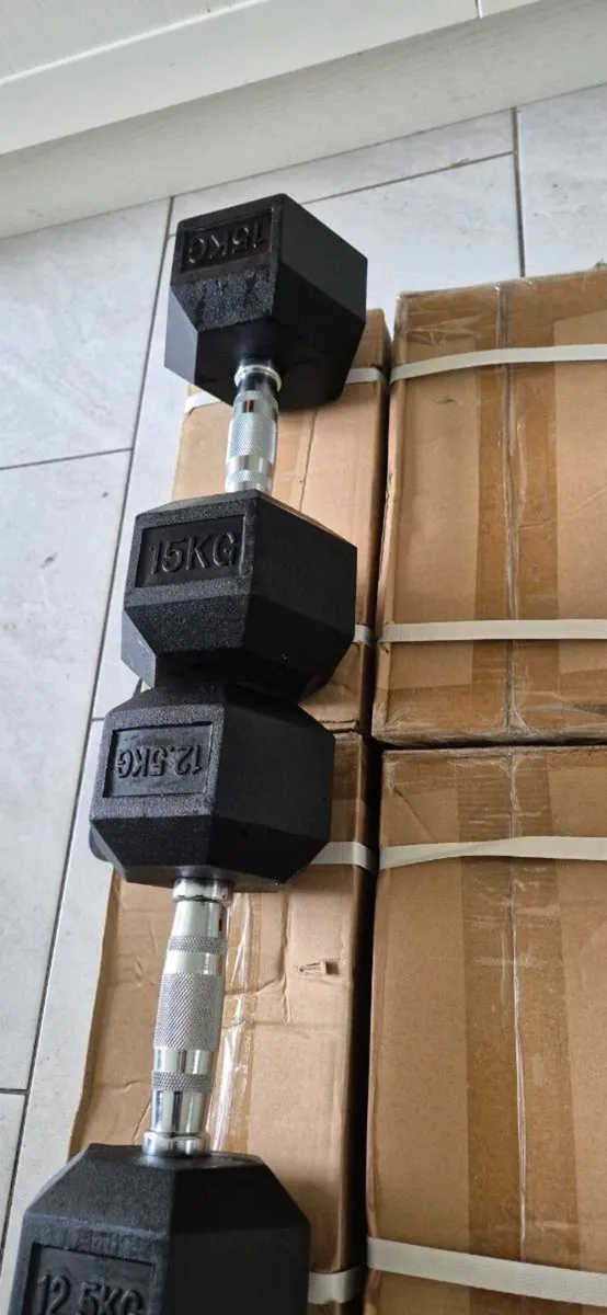 2xbrand new sets of dumbbells ,2x12.5kg, 2x15kg - Image 4