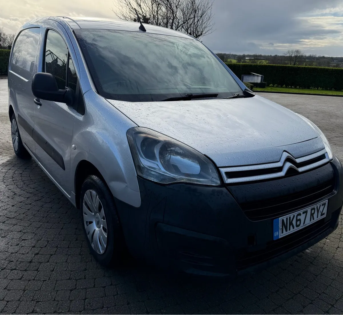 2017 Citroen Berlingo - Image 2