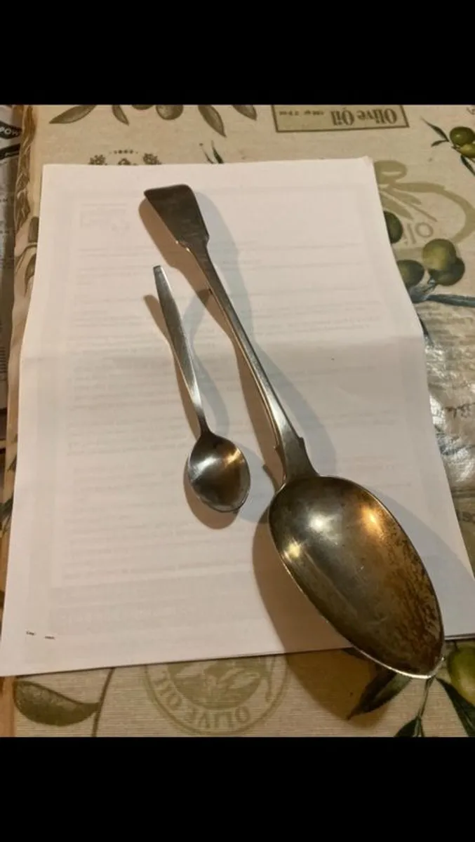 Very large sterling spoon made in 1817. - Image 2