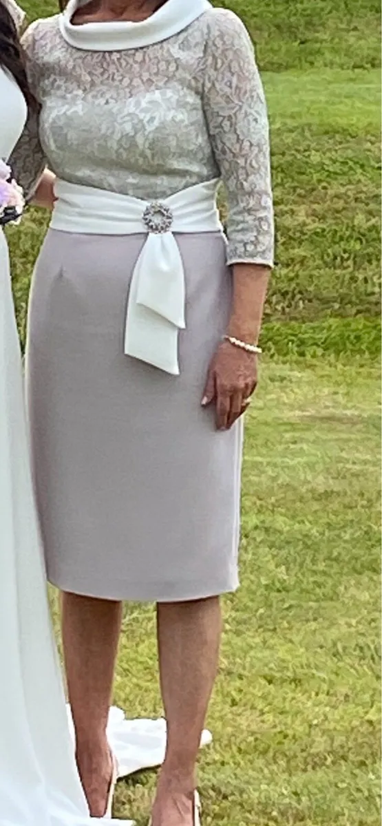 Mother of the bride dress - Image 2