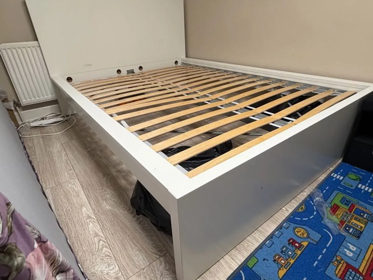 double bed - Image 2