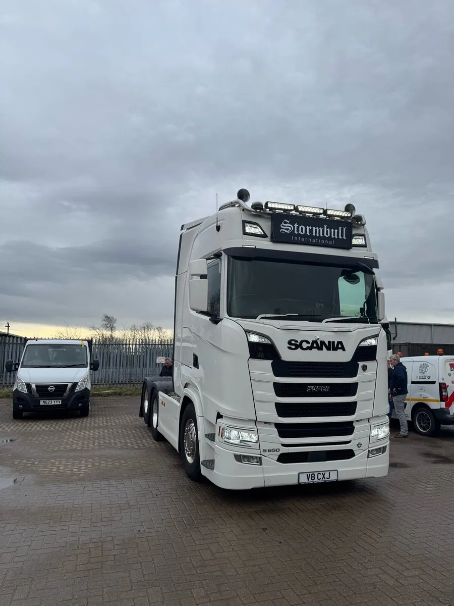 Tag axle scania wanted