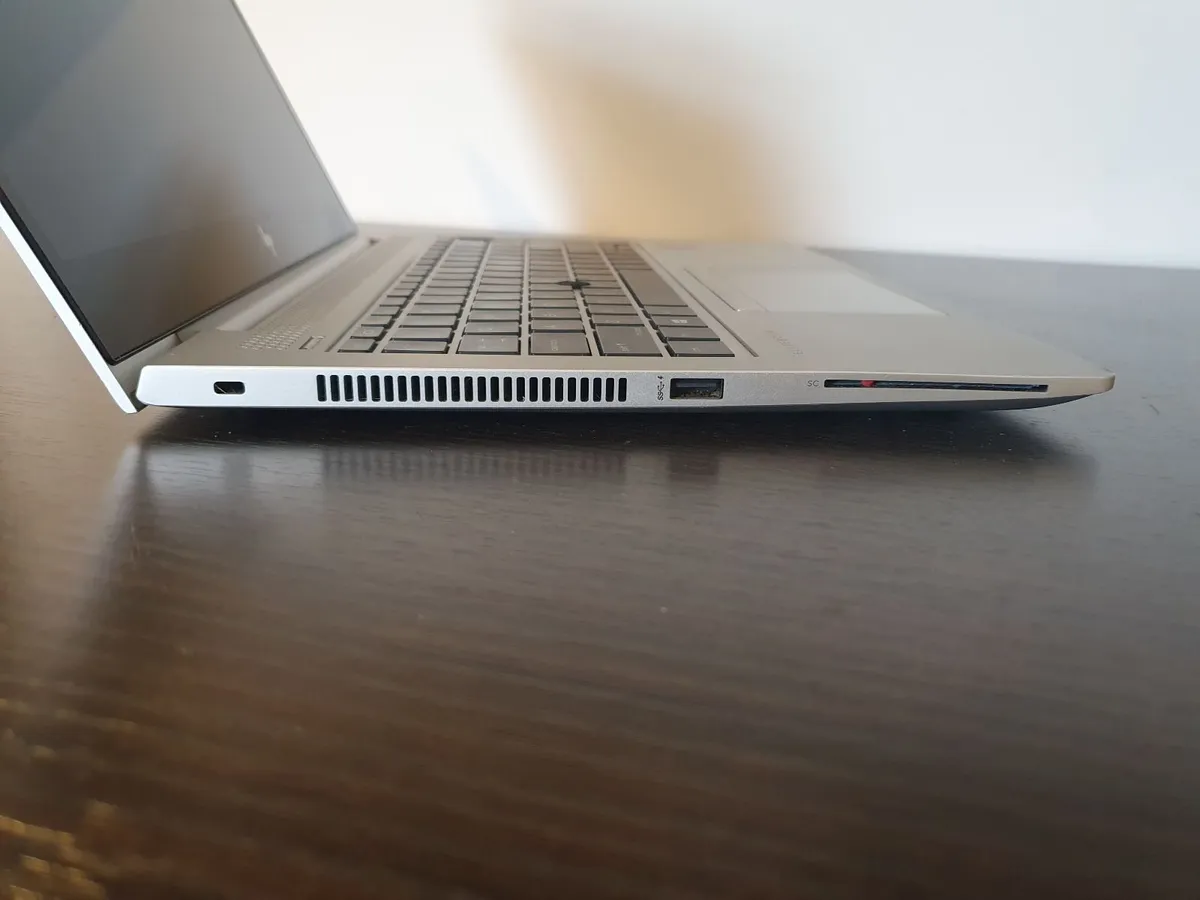 HP Laptop - Intel i5 + 8GB + 256GB - Image 3